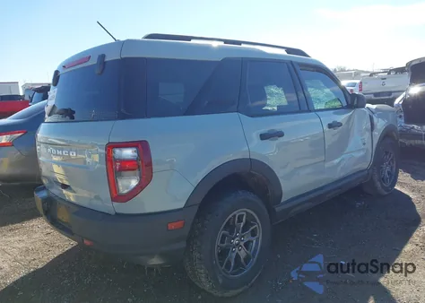 2021 Ford Bronco Sport Big Bend z USA, uszkodzony, nr VIN 3FMCR9B64MRB00001